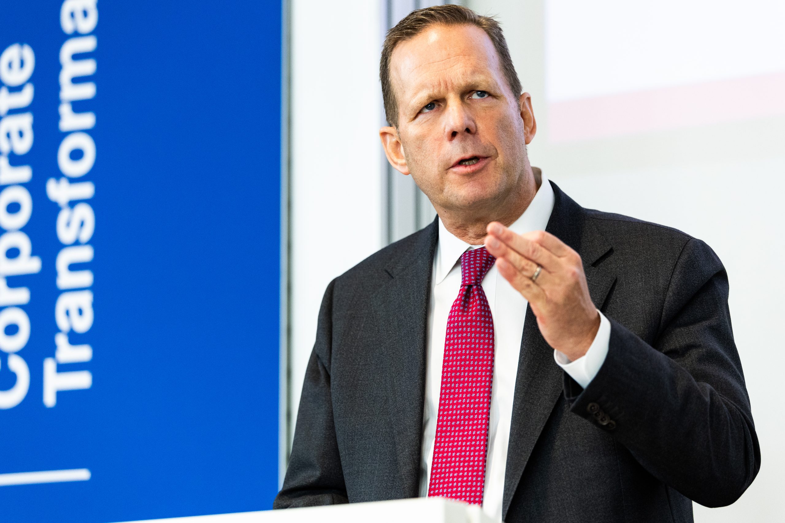 Leading Corporate Transformation – 2021
